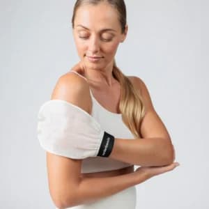 Toorsiidist koorimiskinnas kehale