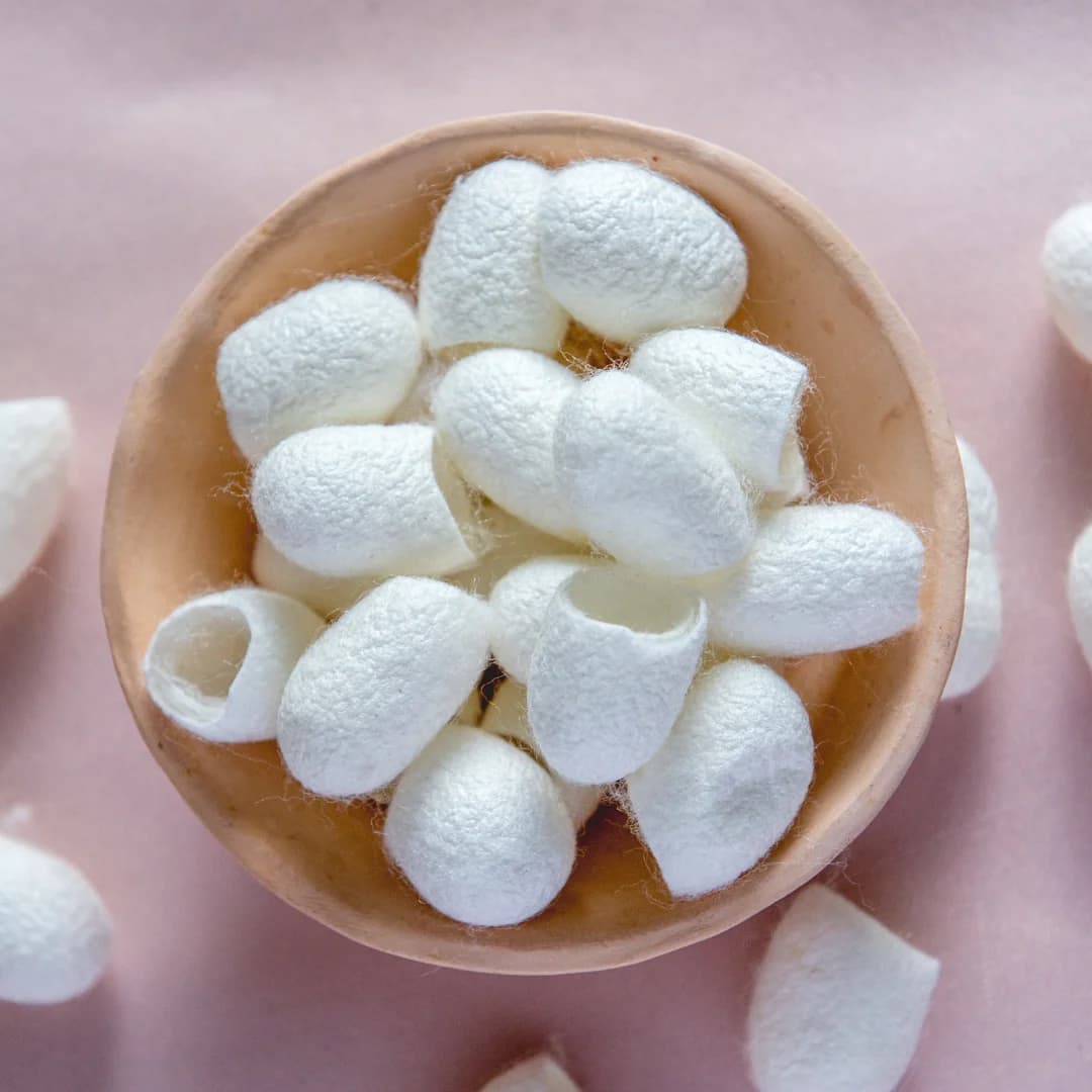 Toorsiidist koorimiskinnas kehale